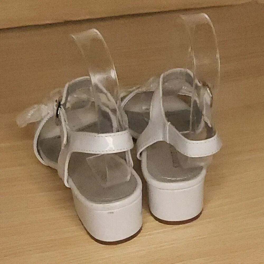 Christe & Jill Girl's Ruby White Dressy Sandals 2